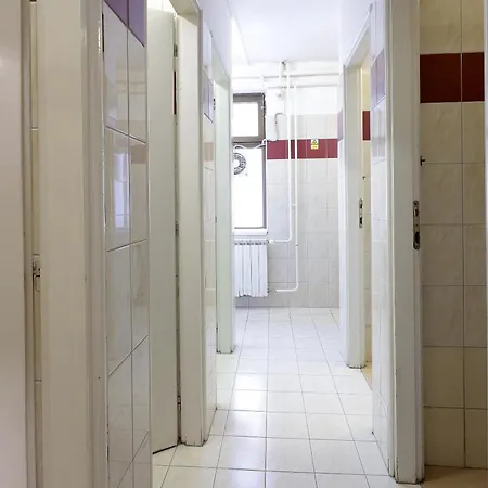 Budget אכסניה *