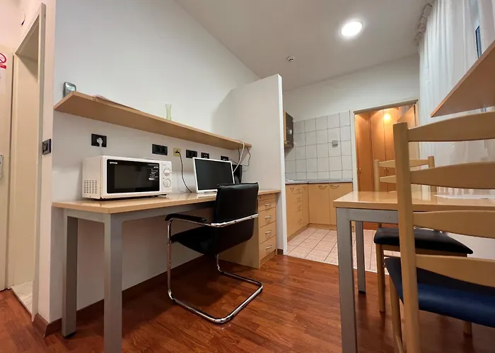 Hostel Budget