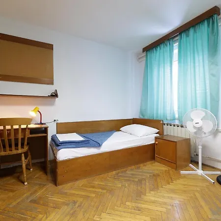 Budget Hostel