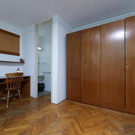 Budget Hostel
