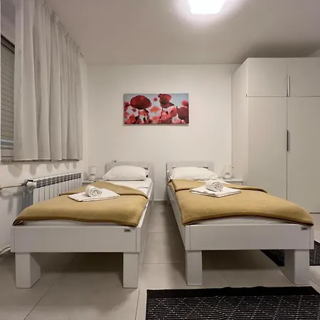 Budget Hostel